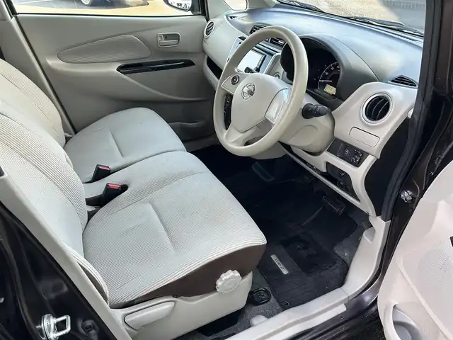 日産 デイズ X 島根県 2018(平30)年 3.7万km アッシュブラウンM 登録時走行距離36978km/純正ナビ(Bluetooth/AM/FM/CD)/ワンセグテレビ/アラウンドビュー/バックカメラ/フロントカメラ/サイドカメラ/前後コーナーセンサー/横滑り防止装置/衝突被害軽減ブレーキ/アイドリングストップ/プッシュスタート/スマートキー(スペアキー×1)/ETC/禁煙車