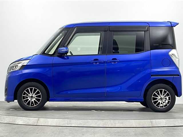 日産 デイズ ルークス ハイウェイスター Gターボ 大阪府 2018(平30)年 5.1万km オーシャンブルーP 純正7型ナビ/(フルセグTV/CD/DVD/AUX)/全方位カメラ/前方ドライブレコーダー/ETC/衝突軽減ブレーキ/横滑り防止装置/盗難防止装置/オートライト/オートマチックハイビーム/コーナーセンサー/アイドリングストップ/レーンキープアシスト/両側パワースライドドア/純正フロアマット/ターボ/スマートキー/地図カードなし