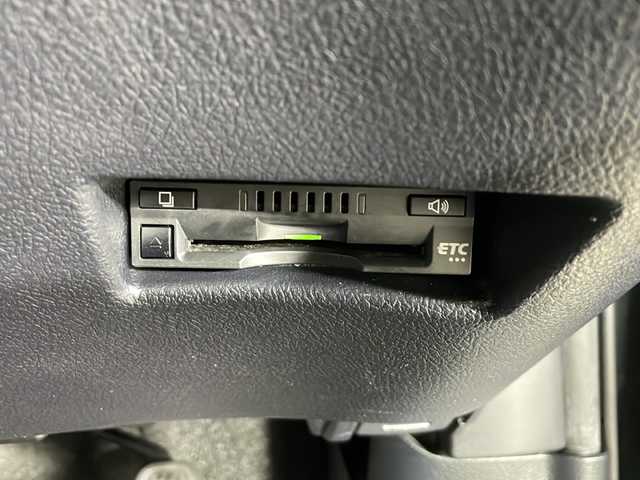 トヨタ シエンタ G クエロ 沖縄県 2018(平30)年 4.7万km ブラックマイカ 県外仕入れ/禁煙車/純正ナビ/・ＣＤ／ＤＶＤ/・Ｂｌｕｅｔｏｏｔｈ／フルセグＴＶ/モデリスタエアロ/バックカメラ/両側パワースライドドア/トヨタセーフティーセンス　/ステアリングスイッチ　/純正フロアマット