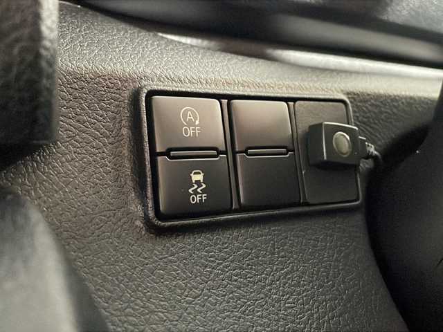 トヨタ シエンタ G クエロ 沖縄県 2018(平30)年 4.7万km ブラックマイカ 県外仕入れ/禁煙車/純正ナビ/・ＣＤ／ＤＶＤ/・Ｂｌｕｅｔｏｏｔｈ／フルセグＴＶ/モデリスタエアロ/バックカメラ/両側パワースライドドア/トヨタセーフティーセンス　/ステアリングスイッチ　/純正フロアマット