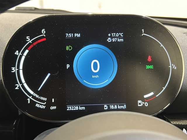 ＭＩＮＩ ＢＭＷ ミニ クラブマン クーパーD 新潟県 2022(令4)年 2.4万km ペッパー・ホワイト オプション/ドライビングアシストパッケージ/-リアビューカメラ/-パーキングアシストパッケージ/主要装備/インテリジェントセーフティ/純正HDDナビ/ETC/ドライブレコーダー/クルーズコントロール/純正17インチブラックアルミホイール/LEDヘッドライト/MTモード付きAT/ステアリングリモコン/アイドリングストップ/電動パーキングブレーキ