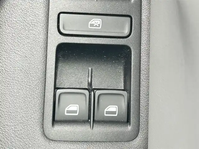 フォルクスワーゲン ポロ ブルーGTブルーモーション 静岡県 2014(平26)年 3.7万km 青 ユーザー買取車両/ルームミラー型ドライブレコーダー/パワーウィンドウ/純正アルミホイール17インチ/Bluetooth/TV　ワンセグ/FM.AM．CD．DVD/バックカメラ/ETC/12Vシガーソケット
