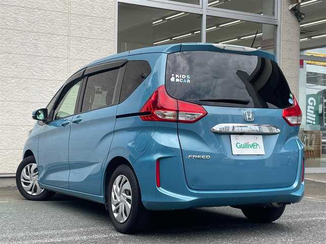 ホンダ フリード G ホンダセンシング 埼玉県 2016(平28)年 7.8万km ブルーホライゾンM /純正メモリナビ//フルセグTV//バックカメラ//フリップダウンモニター//CD/DVD/Bluetooth//両側パワースライドドア//ビルトインETC//スマートキー//CMBS 衝突軽減ブレーキ//LKAS 車線維持支援システム//Wエアバッグ&ABS//横滑り防止装置//ドライブレコーダー//プライバシーガラス//ドアバイザー//新車時保証書//取扱説明書//ナビ取説