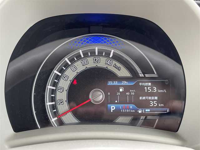 スズキ ワゴンＲ スマイル HYBRID X 宮城県 2023(令5)年 1.6万km ピュアホワイトP /4WD//純正9インチメモリナビ//CD/DVD/BT/HDMI/フルセグテレビ//AppleCarPlay/AndroidAuto//両側パワースライドドア//シートヒーターDN席//ヘッドアップディスプレイ//ビルトインETC//op純正15インチアルミホイール//純正フロアマット//デュアルカメラブレーキサポート//アラウンドビューモニター//レーントレーシングアシスト//レーダークルーズコントロール//パーキングセンサー//アイドリングストップ//スマートキーx2//社外14インチアルミスタッドレスタイヤ積込（2022年製）