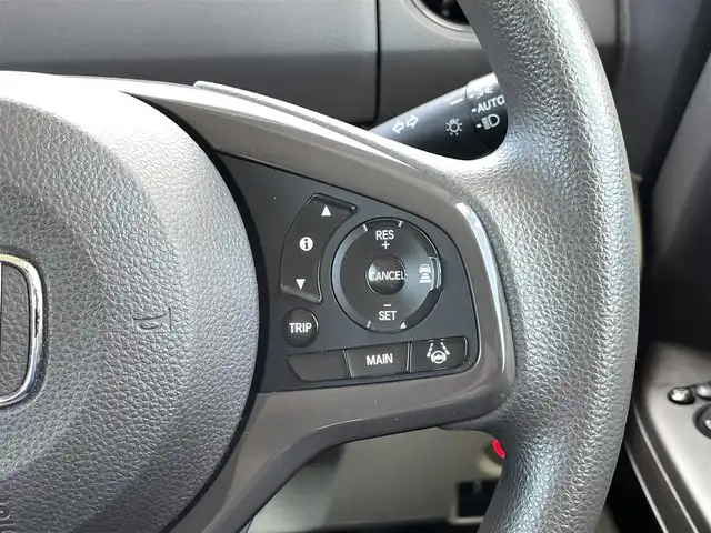 ホンダ Ｎ ＢＯＸ G L ホンダセンシング 愛媛県 2019(令1)年 4.6万km クリスタルブラックパール 純正ナビ(VXM-194Ci)/・CD/Bluetooth/USB/SD/バックカメラ/ビルトインETC/パワースライドドア /●Honda SENSING（衝突軽減ブレーキ〈CMBS〉/・誤発進抑制機能/・後方誤発進抑制機能/・歩行者事故低減ステアリング/・路外逸脱抑制機能/・ACC〈アダプティブ・クルーズ・コントロール〉/・LKAS〈車線維持支援システム〉/・オートハイビーム/・先行車発進お知らせ機能/・標識認識機能/●フルLEDヘッドライト/●チップアップ&ダイブダウン機構付スライドリアシート●360° スーパーUV・IRカット パッケージ/●ロールサンシェイド（リアドア）/電動格納ミラー/・ウィンカーミラー /ECON/プッシュスタート/・スペアキー/取扱説明書