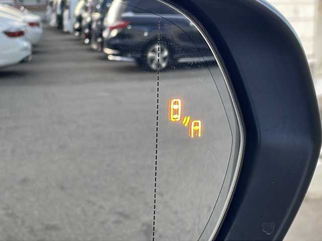 レクサス ＲＸ 450h+ バージョンL 山形県 2023(令5)年 2.5万km グレー ・４WD/・寒冷地仕様/・純正ナビ（TV＆BT＆miracast）/・全方位カメラ/・レクサスセーフティセンス/・レーダークルーズコントロール/・サンルーフ/・デジタルインナーミラー/・全席シートヒーター/・全席シートクーラー/・D席メモリシート/・ハーフレザーシート/・ステアリングスイッチ/・ステアリングヒーター/・パドルシフト/・パワーバックドア/・100V/・オートライト/・LEDヘッドライト/・スマートキー/・積込純正AW付サマータイヤ