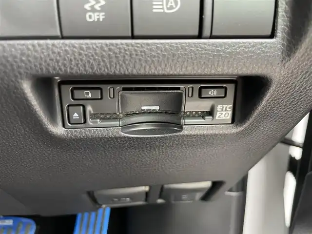 トヨタ ハリアー Z レザーパッケージ 福岡県 2023(令5)年 2万km プラチナホワイトパールマイカ モデリスタエアロ/JBLプレミアムサウンドシステム/純正ナビ（BT/フルセグ)/Bカメラ/電動リアゲート/レーダークルーズコントロール/LEDヘッドライト/オートマチックハイビーム/オートライト/レザーシート/DN席パワーシート/DN席エアシート/DN席シートヒーター/ステアリングヒーター/純正19インチAW/デジタルインナーミラー/ワイヤレス充電/オートブレーキホールド/BSM/横滑り防止装置/コーナーセンサー/レーンキープアシスト/盗難防止装置/衝突被害軽減システム/スマートキー/ETC2.0