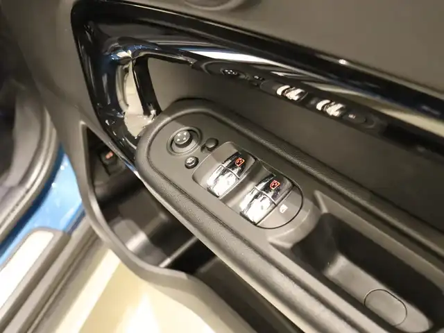 ＭＩＮＩ ミニ クロスオーバー クーパー D 静岡県 2017(平29)年 4.7万km 青Ⅱ 純正ナビ/バックカメラ/ドラレコ前後(ZR-4K-02)/ACC/LKA/衝突軽減ブレーキ/ルーフレール/LEDヘッドライト/オートハイビーム/パワーゲート/ETC