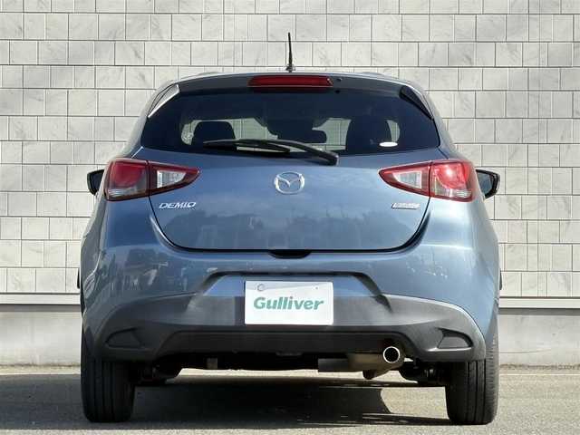 マツダ デミオ XD 千葉県 2015(平27)年 5.3万km ブルーリフレックスマイカ 禁煙車/ディーゼル/純正ナビ/→フルセグTV/Bluetooth/CD/DVD/FM/AM/ステアリングスイッチ/横滑り防止装置/〇プッシュスタート/〇電動格納ミラー/〇スマートキー/〇シガーソケット/トノカバー/USBポート