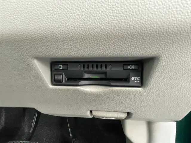 トヨタ パッソ X Lパッケージ 島根県 2023(令5)年 1.6万km ダークエメラルドマイカ ワンオーナ　/社外ナビ/DVD再生/Blutooth/前後ドライブレコーダー　/ビルトインＥＴＣ　/衝突軽減ブレーキ/アイドリングストップ　/スマートキー　/プッシュスタート　/オートハイビーム/純正ＬＥＤヘッドライト　/保証書・取扱説明書/スペアキー