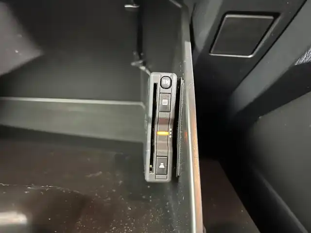 マツダ ＣＸ－３ 15S ツーリング 佐賀県 2020(令2)年 2.4万km ジェットブラックマイカ 純正ナビ/Bluetooth/AM/FM/バックカメラ/ETC/ドライブレコーダー/衝突被害軽減システム/AT誤発進抑制制御/ブラインドスポットモニター/パーキングセンサー/車線逸脱警報システム/LEDヘッドランプ/オートライト/ハイビームコントロール/純正１６インチアルミホイール/オートエアコン/アドバンストキーレスエントリーシステム/保証書/取扱説明書/スペアキー１本