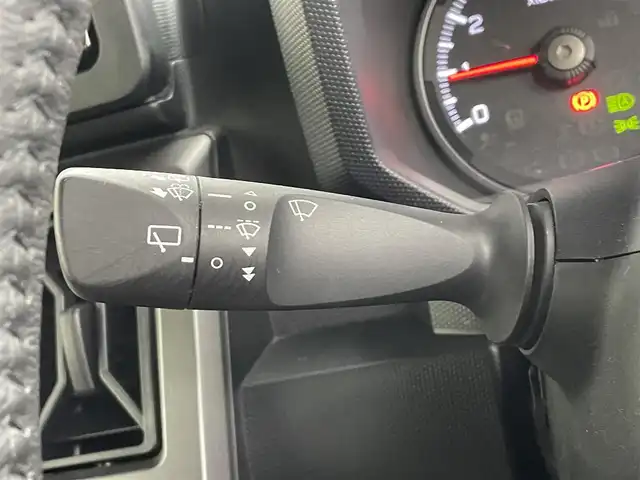 ダイハツ タフト G クロムベンチャー 埼玉県 2023(令5)年 1.9万km セラミックグリーンM ガラスルーフ　ナビ　Ｂカメラ　温シート　ＥＴＣ　Ｂｌｕｅｔｏｏｔｈ　コーナーセンサー　オートハイビーム　衝突軽減システム　電子パーキング　カーテンエアバッグ　禁煙車　ドライブレコーダー　ＵＳＢ