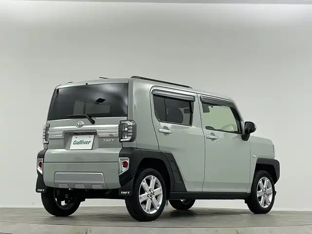 ダイハツ タフト G クロムベンチャー 埼玉県 2023(令5)年 1.9万km セラミックグリーンM ガラスルーフ　ナビ　Ｂカメラ　温シート　ＥＴＣ　Ｂｌｕｅｔｏｏｔｈ　コーナーセンサー　オートハイビーム　衝突軽減システム　電子パーキング　カーテンエアバッグ　禁煙車　ドライブレコーダー　ＵＳＢ