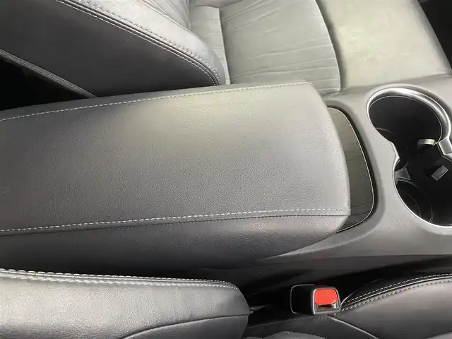 トヨタ ハリアー ハイブリッド G 宮城県 2020(令2)年 4.9万km プレシャスブラックパール 純正ナビ/バックカメラ/ビルトインETC/デジタルインナーミラー/トヨタセーフティーセンス/レーダークルーズコントロール/BSM/ハーフレザー/パワーシート/電動チルト＆テレスコピックステアリング/プッシュスタート/スマートキー/スペアキー/オートライト/オートマチックハイビーム/LEDヘッドライト/フォグランプ/純正フロアマット/純正18インチアルミホイール