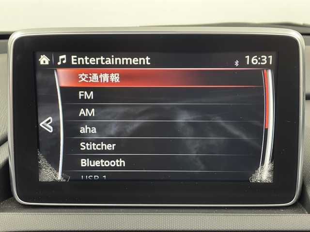 マツダ ロードスター S レザーパッケージ 愛知県 2016(平28)年 1.7万km ソウルレッドプレミアムメタリック /純正ナビ　//ＣＤ　ＤＶＤ　ＢＴ　フルセグＴＶ　AUX　AM FM//ＢＯＳＥサウンドシステム　//ＵＳＢ　//レザーシート//運転席シートヒーター　//助手席シートヒーター//ＥＴＣ　//ＬＥＤヘッドライト　//オートライト　//オートハイビーム//オートワイパー//ブラインドスポットモニター//車線逸脱警報システム//スペアキー//純正フロアマット//取扱説明書