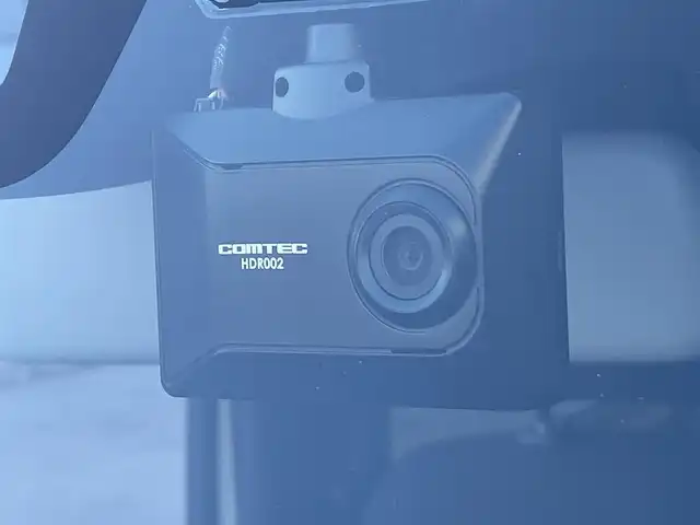 スズキ ジムニー XL 東京都 2023(令5)年 2.5万km シフォンアイボリーM ９インチナビ　/フルセグＴＶ　/Ｂｌｕｅｔｏｏｔｈ　/バックカメラ　/ＣＤ　/ＤＶＤ　/ラバーマット　/ドライブレコーダー　/ＥＴＣ　/ステアリングスイッチ　/純正アルミホイール　/ＡＢＳ　/横滑り防止装置　/レーンアシスト