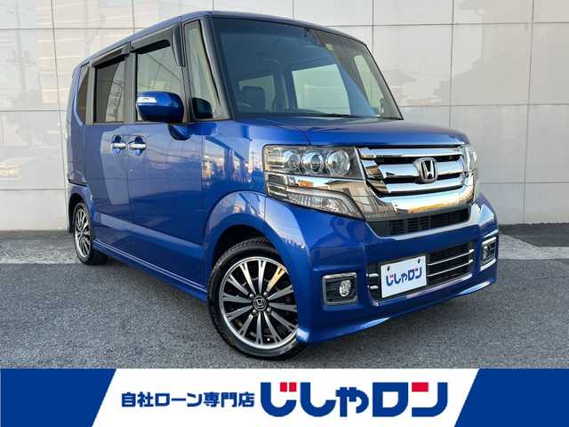 ホンダ Ｎ ＢＯＸ カスタム G ターボSSパッケージ 埼玉県 2016(平28)年 7.1万km ブリリアントスポーティブルーメタリック2トーン (株)IDOMが運営する【じしゃロン熊谷店】の自社ローン専用車両になりますこちらは現金またはオートローンご利用時の価格です。自社ローンご希望の方は別途その旨お申付け下さい/純正ナビ　VXM-174VFXi/（フルセグTV/Bluetooth/CD/DVD/AM/FM）/ETC/バックカメラ/両側パワースライドドア/クルーズコントロール/前席シートヒーター/パドルシフト/純正フロアマット/純正15インチAW