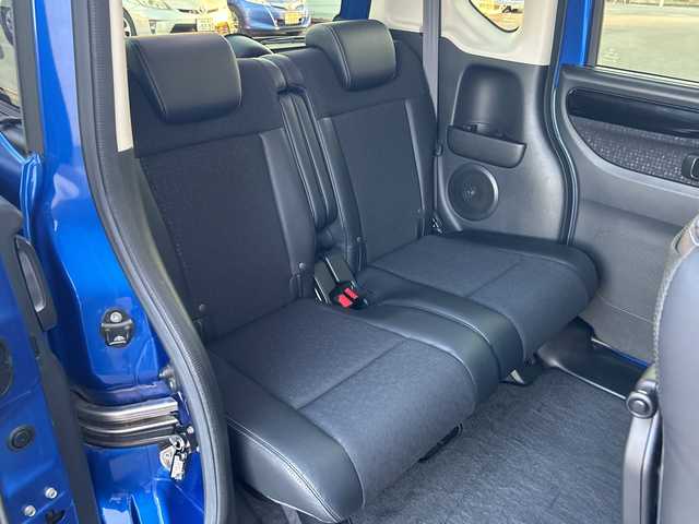 ホンダ Ｎ ＢＯＸ カスタム G ターボSSパッケージ 埼玉県 2016(平28)年 7.1万km ブリリアントスポーティブルーメタリック2トーン (株)IDOMが運営する【じしゃロン熊谷店】の自社ローン専用車両になりますこちらは現金またはオートローンご利用時の価格です。自社ローンご希望の方は別途その旨お申付け下さい/純正ナビ　VXM-174VFXi/（フルセグTV/Bluetooth/CD/DVD/AM/FM）/ETC/バックカメラ/両側パワースライドドア/クルーズコントロール/前席シートヒーター/パドルシフト/純正フロアマット/純正15インチAW