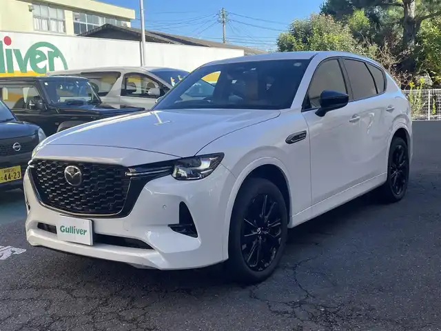 マツダ ＣＸ－６０ XD HV プレミアムスポーツ 静岡県 2023(令5)年 4.1万km ロジウムホワイトプレミアムメタリック 4WD/ワンオーナー/サンルーフ/純正ナビ/フルセグTV/BT/USB/全方位カメラ/BOSEサウンドシステム/茶ハーフレザーシート/全席シートヒーター/前席エアシート/前席パワーシート/運転席シートメモリー/前後ドライブレコーダー/AC100V電源/パワーバックドア/ステアリングヒーター/ビルトインETC/衝突軽減ブレーキ/レーンキープアシスト/ブラインドスポットモニター/クリアランスソナー/レーダークルーズコントロール/ステアリングスイッチ/LEDヘッドライト/スマートキー×2/保証書/取扱説明書/ナビ取扱説明書