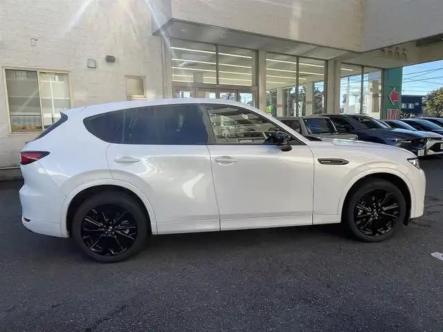 マツダ ＣＸ－６０ XD HV プレミアムスポーツ 静岡県 2023(令5)年 4.1万km ロジウムホワイトプレミアムメタリック 4WD/ワンオーナー/サンルーフ/純正ナビ/フルセグTV/BT/USB/全方位カメラ/BOSEサウンドシステム/茶ハーフレザーシート/全席シートヒーター/前席エアシート/前席パワーシート/運転席シートメモリー/前後ドライブレコーダー/AC100V電源/パワーバックドア/ステアリングヒーター/ビルトインETC/衝突軽減ブレーキ/レーンキープアシスト/ブラインドスポットモニター/クリアランスソナー/レーダークルーズコントロール/ステアリングスイッチ/LEDヘッドライト/スマートキー×2/保証書/取扱説明書/ナビ取扱説明書