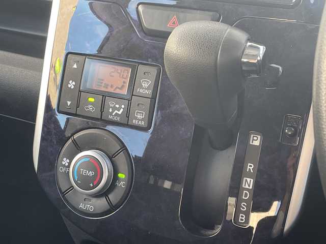 ダイハツ タント カスタム X トップED SA Ⅲ 福岡県 2016(平28)年 10.7万km ブラックマイカメタリック AM/FM・CD・AUX/ETC/純正フロアマット/ドライブレコーダー（前・SD有）/プリクラッシュ/シートヒーター（D)/アイドリングストップ/オートライト/オートマチックハイビーム/横すべり防止/電動格納ミラー/ステアリングスイッチ/パワースライドドア（N後部）/保証書/取扱説明書/スペアキー×１