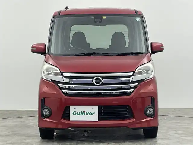 日産 デイズ ルークス HWS X Vセレクション 群馬県 2016(平28)年 6万km スパークリングレッドM 社外７インチナビ　アラウンドビューモニター　両側パワースライドドア　ＨＩＤライト　オートライト　純正１５インチＡＷ　ベンチシート　スマートキー　ＥＴＣ　アイドリングストップ　横滑り防止　禁煙車
