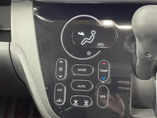 日産 デイズ ルークス HWS X Vセレクション 群馬県 2016(平28)年 6万km スパークリングレッドM 社外７インチナビ　アラウンドビューモニター　両側パワースライドドア　ＨＩＤライト　オートライト　純正１５インチＡＷ　ベンチシート　スマートキー　ＥＴＣ　アイドリングストップ　横滑り防止　禁煙車