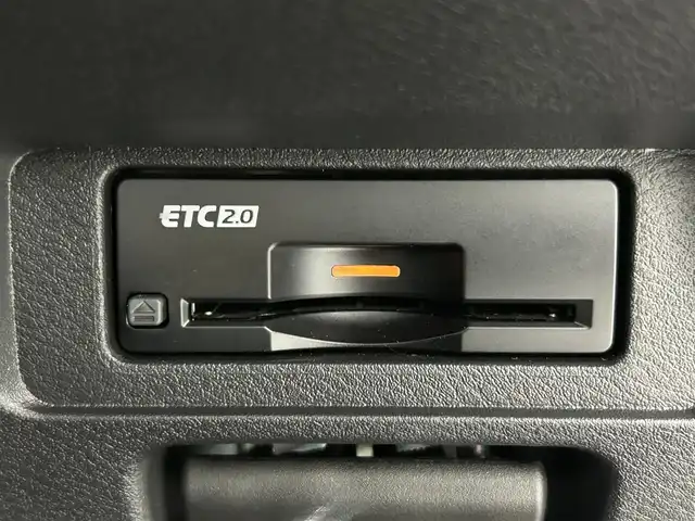 日産 オーラ G レザーエディション 熊本県 2022(令4)年 2.6万km ミッドナイトブラック/サンライズカッパー 純正ナビ/（フルセグTV/Bluetooth/USB/AppleCarPlay/HDMI）/BOSEサウンド/プロパイロット/全方位カメラ/ビルトインETC2.0/前席シートヒーター/ステアリングヒーター/純正前方ドライブレコーダー/前後クリアランスソナー/置くだけ充電/デジタルインナーミラー/衝突軽減ブレーキ/レーンキープアシスト/横滑り防止/ブラインドスポットモニター/純正フロアマット/純正17インチAW/オートライト/オートマチックハイビーム/LEDヘッドライト/フォグランプ/保証書