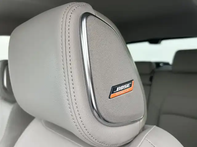 日産 オーラ G レザーエディション 熊本県 2022(令4)年 2.6万km ミッドナイトブラック/サンライズカッパー 純正ナビ/（フルセグTV/Bluetooth/USB/AppleCarPlay/HDMI）/BOSEサウンド/プロパイロット/全方位カメラ/ビルトインETC2.0/前席シートヒーター/ステアリングヒーター/純正前方ドライブレコーダー/前後クリアランスソナー/置くだけ充電/デジタルインナーミラー/衝突軽減ブレーキ/レーンキープアシスト/横滑り防止/ブラインドスポットモニター/純正フロアマット/純正17インチAW/オートライト/オートマチックハイビーム/LEDヘッドライト/フォグランプ/保証書