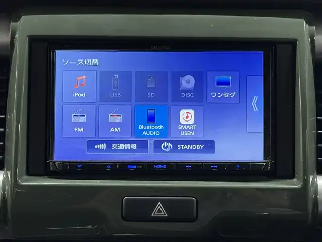 スズキ ハスラー G 三重県 2019(令1)年 1.7万km クールカーキPM マイルドハイブリッド/FF/インパネCVT/ケンウッド 7インチ『彩速ナビ』 MDV-D407BT/（FM/AM/iPod/USB/SD/CD/DVD/TV/Bluetooth/SMART USEN）/安全/・デュアルカメラブレーキサポート/・誤発進抑制機能/・車線逸脱警報機能/・ふらつき警報機能/・ヒルホールドコントロール（坂道発進アシスト）/・エマージェンシーストップシグナル/・トラクションコントロールシステム/・ESP（R）/装備/・シートヒーター（D/N）/・オートエアコン/・電動格納ドアミラー/・純正15インチスチールホイール/・プッシュスタート/・スマートキーx1/など