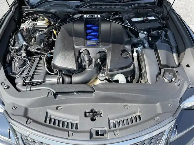 レクサス ＲＣ Ｆ 滋賀県 2015(平27)年 4.7万km ブラック ムーンルーフ/マークレビンソン/純正SDナビ/(FM/AM/CD/DVD/フルセグ/Bluetooth)/前後ドライブレコーダー/ビルトインETC/バックカメラ/ＴＶキャンセラー/空気圧センサー/レクサスセーフティシステム+/・レーダークルーズコントロール/・プリクラッシュブレーキアシスト	/・レーンディパーチャーアラート/・ブラインドスポットモニタ/・リヤクロストラフィックアラート/・コーナーセンサー/電動リヤスポイラー/電動格納ミラー/運転席・助手席シートヒーター/運転席・助手席シートベンチレーション/革巻きステアリング/ステアリングヒーター/ステアリングスイッチ/パドルシフト/オートライト/3眼LEDヘッドライト/フロントフォグ/オートハイビーム/フルオートエアコン/ドアパネルカーボンパネル/グローブボックスカーボンインテリアパネル/プッシュスタート/スマートキー/純正フロアマット/黒革シート/純正19インチAW