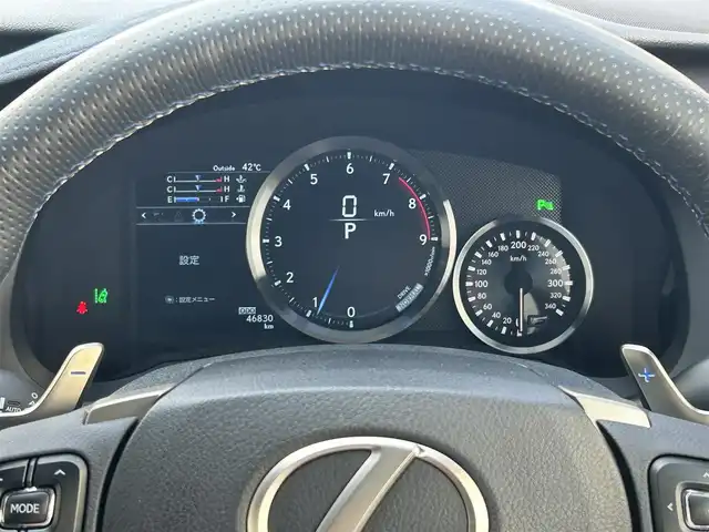 レクサス ＲＣ Ｆ 滋賀県 2015(平27)年 4.7万km ブラック ムーンルーフ/マークレビンソン/純正SDナビ/(FM/AM/CD/DVD/フルセグ/Bluetooth)/前後ドライブレコーダー/ビルトインETC/バックカメラ/ＴＶキャンセラー/空気圧センサー/レクサスセーフティシステム+/・レーダークルーズコントロール/・プリクラッシュブレーキアシスト	/・レーンディパーチャーアラート/・ブラインドスポットモニタ/・リヤクロストラフィックアラート/・コーナーセンサー/電動リヤスポイラー/電動格納ミラー/運転席・助手席シートヒーター/運転席・助手席シートベンチレーション/革巻きステアリング/ステアリングヒーター/ステアリングスイッチ/パドルシフト/オートライト/3眼LEDヘッドライト/フロントフォグ/オートハイビーム/フルオートエアコン/ドアパネルカーボンパネル/グローブボックスカーボンインテリアパネル/プッシュスタート/スマートキー/純正フロアマット/黒革シート/純正19インチAW