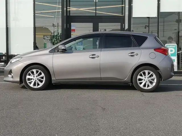 トヨタ オーリス 150X Sパッケージ 茨城県 2013(平25)年 10.8万km アバンギャルドブロンズメタリック 純正ナビ/【AM・FM・USB・BT・TV・VTR・SD・HDMI】/ETC/Bカメラ/ステリモ/MTモード付AT/オートライト/Fフォグ/HIDライト/純正フロアマット/純正アルミホイール/ドアバイザー/電格ミラー