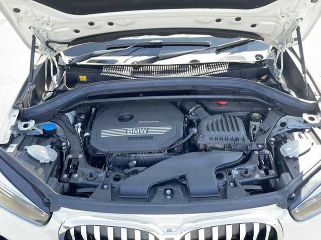 ＢＭＷ Ｘ１ sDrive 18i Xライン 山口県 2019(令1)年 7.5万km パール ワンオーナー/前後ドライブレコーダースマートキー/プッシュスタート/ルームミラー型ETC/純正HDDナビ/(CD/DVD/BT/ラジオ)/電子パーキングブレーキ/オートエアコン/オートライト/シートヒーター/前席パワーシート/クリアランスソナー/アイドリングストップ/リモートタッチ/レーダークルーズコントロール/パワーバックドア/純正アルミホイール/純正フロアマット/保証書/取扱説明書/記録簿
