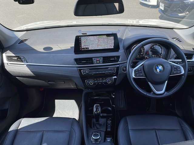 ＢＭＷ Ｘ１ sDrive 18i Xライン 山口県 2019(令1)年 7.5万km パール ワンオーナー/前後ドライブレコーダースマートキー/プッシュスタート/ルームミラー型ETC/純正HDDナビ/(CD/DVD/BT/ラジオ)/電子パーキングブレーキ/オートエアコン/オートライト/シートヒーター/前席パワーシート/クリアランスソナー/アイドリングストップ/リモートタッチ/レーダークルーズコントロール/パワーバックドア/純正アルミホイール/純正フロアマット/保証書/取扱説明書/記録簿