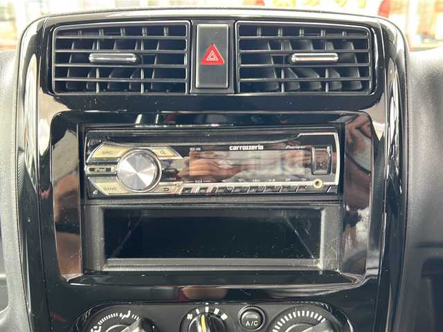 スズキ ジムニー クロスアドベンチャー 鳥取県 2013(平25)年 3.6万km ブリーズブルーメタリック 純正キーレス/パートタイム４WD/専用合革シート（ヒーター）/背面ハードカバー/メッキグリル/メッキアンダーカバー/フォグライト/革巻ハンドル/社外１６インチAW/純正ラジアル4本積込/プライバシーガラス/社外CD/保証書・取説