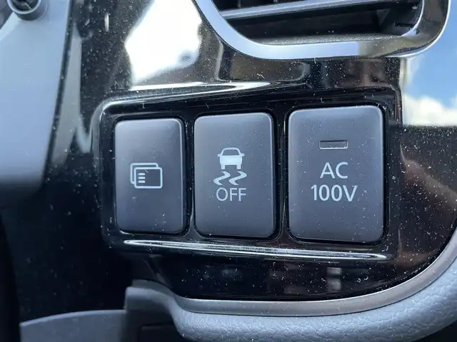 三菱 アウトランダー ＰＨＥＶ G ナビパッケージ 佐賀県 2016(平28)年 5.3万km ルビーブラックP eアシスト/純正メモリナビ/フルセグTV/DVD/Bluetooth/USB/マルチアラウンドモニター/ETC/ドライブレコーダー/ハーフレザーシート/シートヒーター/AC100V/1500W電源/パドルシフト/レーダークルーズコントロール/革巻きステアリング/ステアリングリモコン/ヒーター/LEDヘッドライト/フォグランプ/オートライト/充電ケーブル/スマートキー×2/パワーバックドア