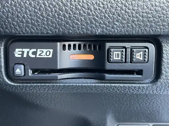 ホンダ シビック LX 群馬県 2023(令5)年 4.2万km プラチナホワイトパール 純正メモリーナビ　/フルセグ　/バックカメラ　/前後ドラレコ　/ウィングエアロ　/シュナイダーホイール　/純正ビルトインＥＴＣ２．０　/ＢＳＭ　/アダプティブクルーズコントロール　/ＬＥＤヘッドライト　/純正フロアマット/Bluethooth/前席シートヒーター/LEDヘッドライト/アイドリングストップ/パワーステアリング