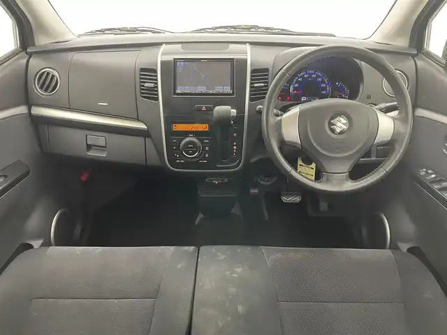 スズキ ワゴンＲ スティングレー リミテッドⅡ 愛知県 2012(平24)年 8.5万km パールホワイト 社外ナビ　禁煙車　フルセグＴＶ　ＤＶＤ再生　シートヒーター　ＥＴＣ　ＨＩＤオートライト　フォグランプ　Ｂｌｕｅｔｏｏｔｈ　社外フロアマット　純正１５インチアルミホイール　スマートキー　プッシュスタート