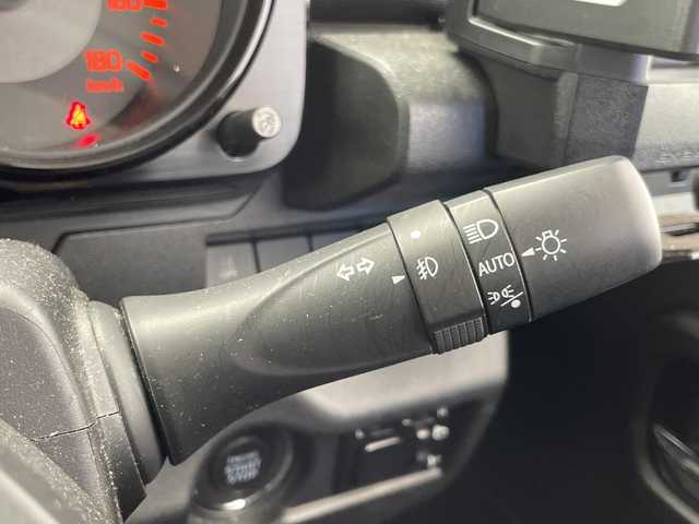 スズキ ジムニー シエラ JC 千葉県 2022(令4)年 2.1万km ジャングルグリーン 衝突軽減ブレーキ/レーンキープアシスト/クルーズコントロール/純正メモリナビ/（フルセグ/Bluetooth/CD/DVD/FM/AM）/ETC/アイドリングストップ/スマートキー/LEDヘッドライト/フォグライト/純正フロアマット/純正サイドバイザー/電動格納ミラー/W＋サイド＋カーテンエアバッグ