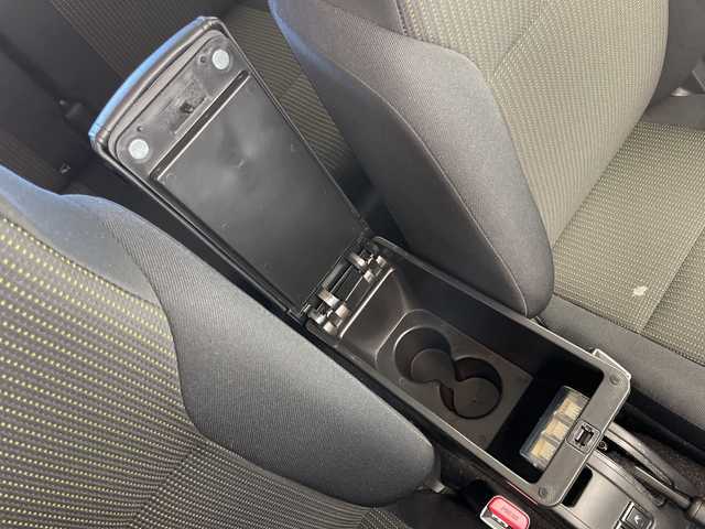 スズキ ジムニー シエラ JC 千葉県 2022(令4)年 2.1万km ジャングルグリーン 衝突軽減ブレーキ/レーンキープアシスト/クルーズコントロール/純正メモリナビ/（フルセグ/Bluetooth/CD/DVD/FM/AM）/ETC/アイドリングストップ/スマートキー/LEDヘッドライト/フォグライト/純正フロアマット/純正サイドバイザー/電動格納ミラー/W＋サイド＋カーテンエアバッグ