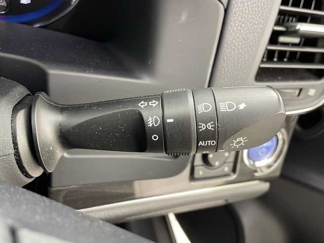 トヨタ クラウン ハイブリッド アスリートS 茨城県 2014(平26)年 3.1万km ブラック 純正メーカーオプションメモリナビ/フルセグテレビ/バックカメラ/前方ドライブレコーダー/前席パワーシート/ステアリングヒーター/ビルトインETC/純正17インチAW/スマートキー