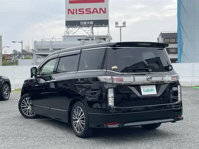 日産 エルグランド 250ハイウェイスターS 兵庫県 2020(令2)年 1.4万km ファントムブラック 外部検査実施済み/・ワンオーナー//福祉車両//グレード：セカンドスライドアップシート/・純正10インチメモリーナビ/・地デジ/DVD/BT/・バックカメラ/・ナビ連動ドライブレコーダー/・両側パワースライドドア/・パワーバックドア/・エマージェンシーブレーキ/・車線逸脱警報/・アダプティブクルーズコントロール/・オートLEDヘッドランプ/・前後ソナー/・純正18インチAW/・ビルトインETC