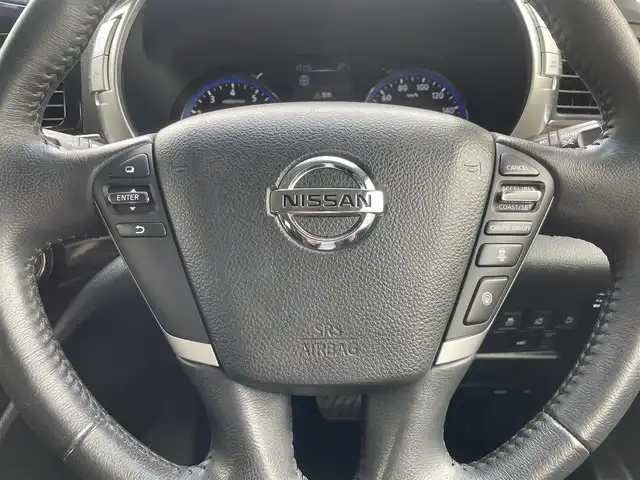 日産 エルグランド 250ハイウェイスターS 兵庫県 2020(令2)年 1.4万km ファントムブラック 外部検査実施済み/・ワンオーナー//福祉車両//グレード：セカンドスライドアップシート/・純正10インチメモリーナビ/・地デジ/DVD/BT/・バックカメラ/・ナビ連動ドライブレコーダー/・両側パワースライドドア/・パワーバックドア/・エマージェンシーブレーキ/・車線逸脱警報/・アダプティブクルーズコントロール/・オートLEDヘッドランプ/・前後ソナー/・純正18インチAW/・ビルトインETC