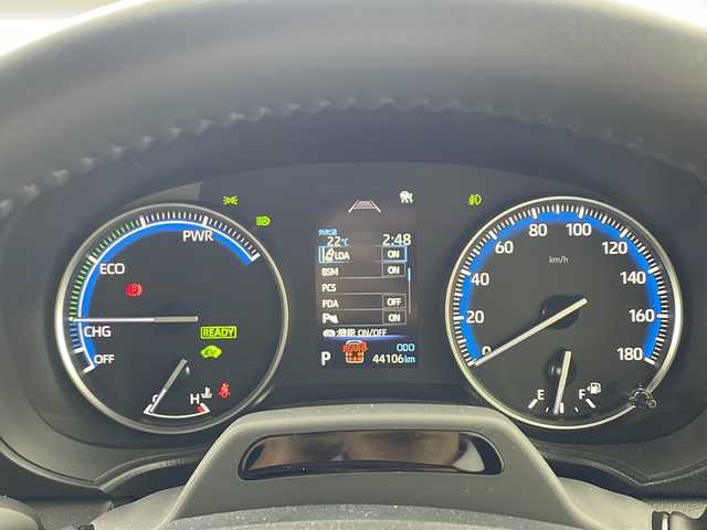 トヨタ ノア ハイブリッド S－G 兵庫県 2022(令4)年 4.5万km ホワイトパールクリスタルシャイン トヨタチームメイト/・アドバンスドパーク/・パーキングブレーキサポート/・パノラミックビューモニター/・エレクトロシフトマチック/トヨタセーフティセンス/・プリクラッシュセーフティ/・フロントクロストラフィックアラート/・レーンチェンジアシスト/レーントレーシングアシスト/・レーンディパーチャーアラート/・レーダークルーズコントロール/・オートマチックハイビーム/・ロードサインアシスト/・ドライバー異常時対応システム/・プロアクティブドライビングアシスト/純正10.5インチナビ/・Bluetoothオーディオ/・CD/DVD再生/・AppleCarPlay/AndoroidAuto/・フルセグテレビ/・バックカメラ/・アラウンドビューモニター/ビルドインETC/前後ドライブレコーダー/純正フロアマット/ハーフレザーシート/前席シートヒーター/両側パワースライドドア/純正16インチアルミホイール/ブラインドスポットモニター/LEDヘッドライト/スマートキー/ワンオーナー/新車保証書/取扱説明書