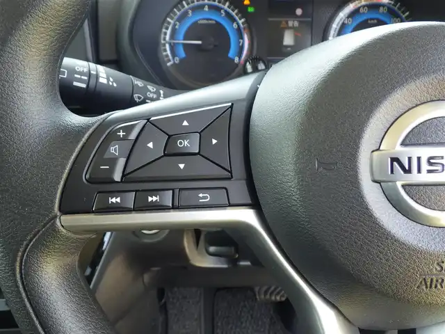日産 ルークス HWS X プロパイロットED 千葉県 2022(令4)年 5万km チタニウムグレーメタリック エマージェンシーブレーキ/プロパイロット/インテリジェントクルーズコントロール/ハンズフリー両側パワースライドドア/純正メモリーナビ/地デジTV/【CD再生機能　Bluetooth接続】　/アラウンドビューモニター/ETC/LEDヘッドライト/フォグライト/ウインカーミラー/コーナーセンサー/純正14インチアルミホイル/インテリジェントキー