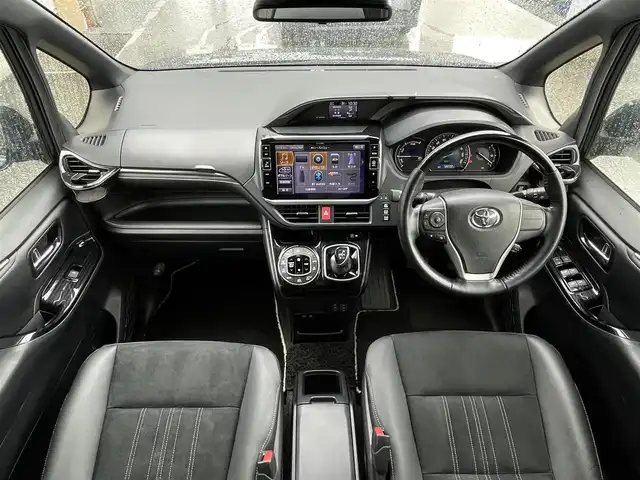 トヨタ エスクァイア ハイブリッド Gi プレミアムパッケージ ブラックテーラード 福岡県 2019(令1)年 5.9万km スパークリングブラックパールクリスタルシャイン ALPINE11型SDナビ(フルセグTV/CD/DVD/BT)/バックモニタートヨタセーフティーセンスエアロレーダークルーズコントロールコーナーセンサー両側パワスラドラレコETCUSBポートHDMIシートヒーターハンドルヒーター純正LEDヘッドライト純正フロアマット純正アルミホイール15inchスマートキープッシュスタート