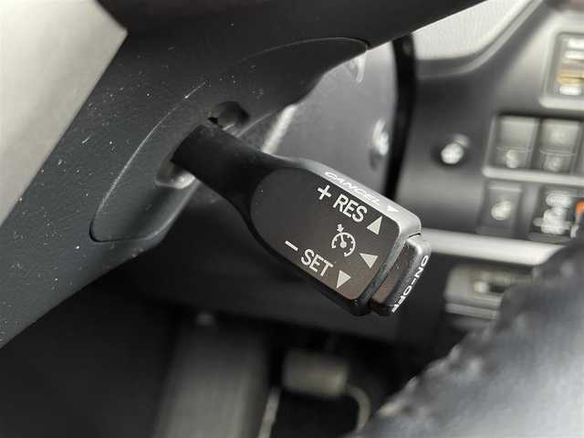 トヨタ エスクァイア ハイブリッド Gi プレミアムパッケージ ブラックテーラード 福岡県 2019(令1)年 5.9万km スパークリングブラックパールクリスタルシャイン ALPINE11型SDナビ(フルセグTV/CD/DVD/BT)/バックモニタートヨタセーフティーセンスエアロレーダークルーズコントロールコーナーセンサー両側パワスラドラレコETCUSBポートHDMIシートヒーターハンドルヒーター純正LEDヘッドライト純正フロアマット純正アルミホイール15inchスマートキープッシュスタート