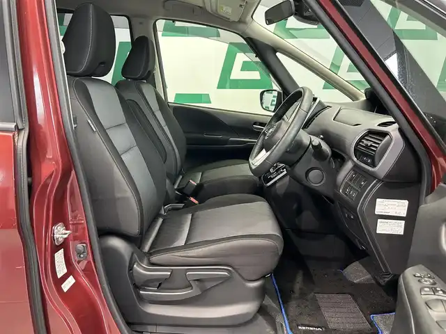 日産 セレナ e－パワー ハイウェイスター V 鹿児島県 2019(令1)年 5.3万km マルーンレッド 2トーン インテリジェントアラウンドビューモニター/ブラインドスポットモニター/プロパイロット/パーキングアシスト/純正フリップダウンモニター/両側パワースライドドア/純正SDナビ/（CD/フルセグ/Bluetooth/SD）/ビルトインETC/純正前方ドライブレコーダー【DJ4-D】/革巻きステアリング/ステアリングリモコン/純正LEDヘッドライト/フロントフォグランプ/オートライト/ハイビームアシスト/後席パーソナルテーブル/電動パーキングブレーキ/ブレーキホールド/純正フロアマット/純正ドアバイザー/純正16インチアルミ