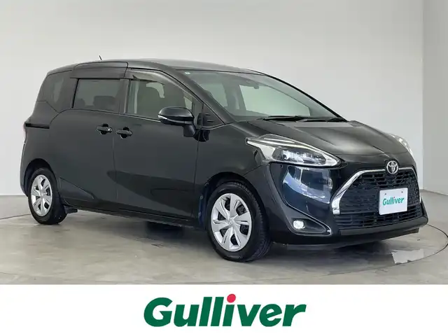 トヨタ シエンタ G 埼玉県 2020(令2)年 3.4万km ブラックマイカ 純正ナビ　バックカメラ　助手席回転シート　ビルトインＥＴＣ　ドライブレコーダー　衝突軽減ブレーキ　両側パワースライドドア　オートライト　オートマチックハイビーム　スマートキー　ＬＥＤヘッドライト　ＴＶ